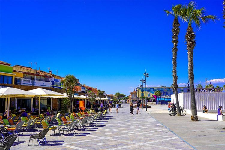 Appartement De Vacances - Splendide Vue Sur Mer, Parking Prive Le Barcares Exterior photo