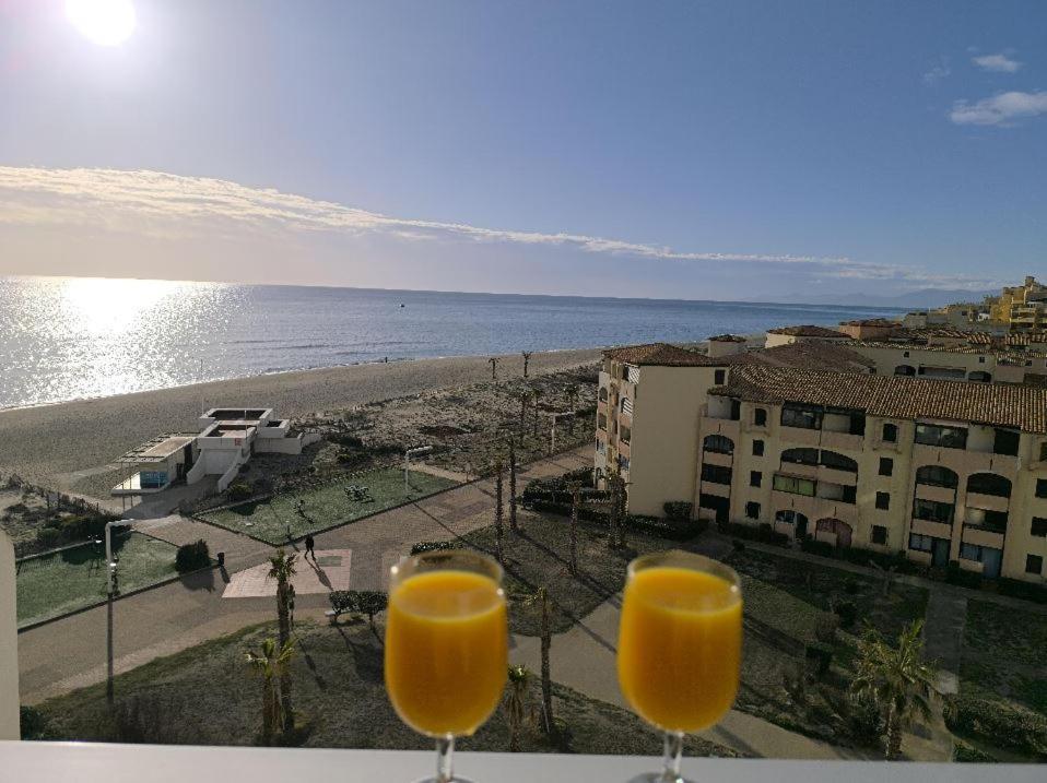Appartement De Vacances - Splendide Vue Sur Mer, Parking Prive Le Barcares Exterior photo